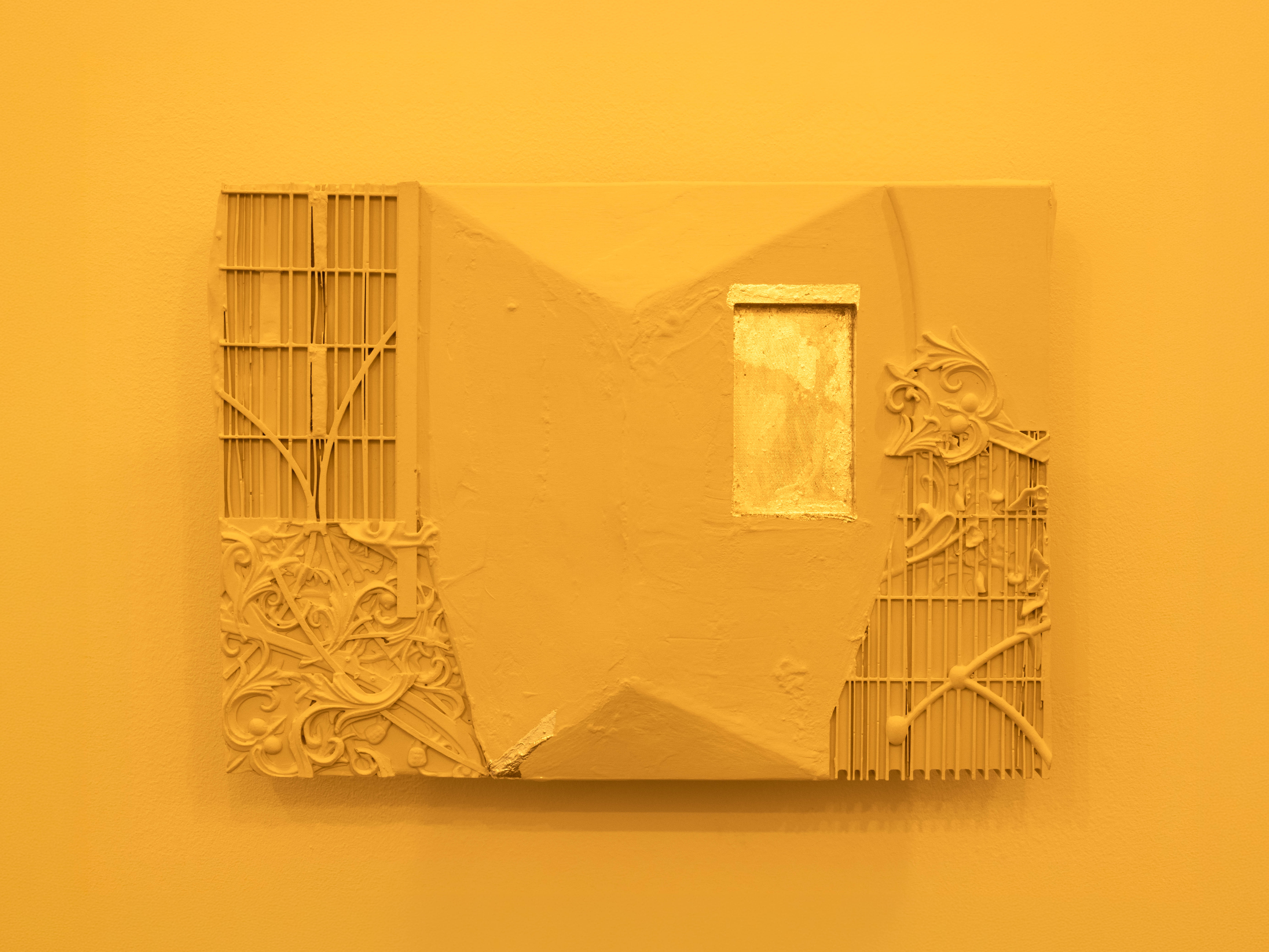 Animal Behavior, after
2024-26
Painted epoxy wall relief with leaf and UHD video with sound
[Wall relief] 12 x 17 x ½ inches 
(30.5 x 43.2 x 1.3 cm)
[Display hardware] 57 x 33 x 2 ½ inches 
(144.8 x 83.8 x 6.4 cm)
Edition of 3 + 1AP